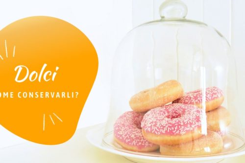 Donuts assortiti sotto campana di vetro