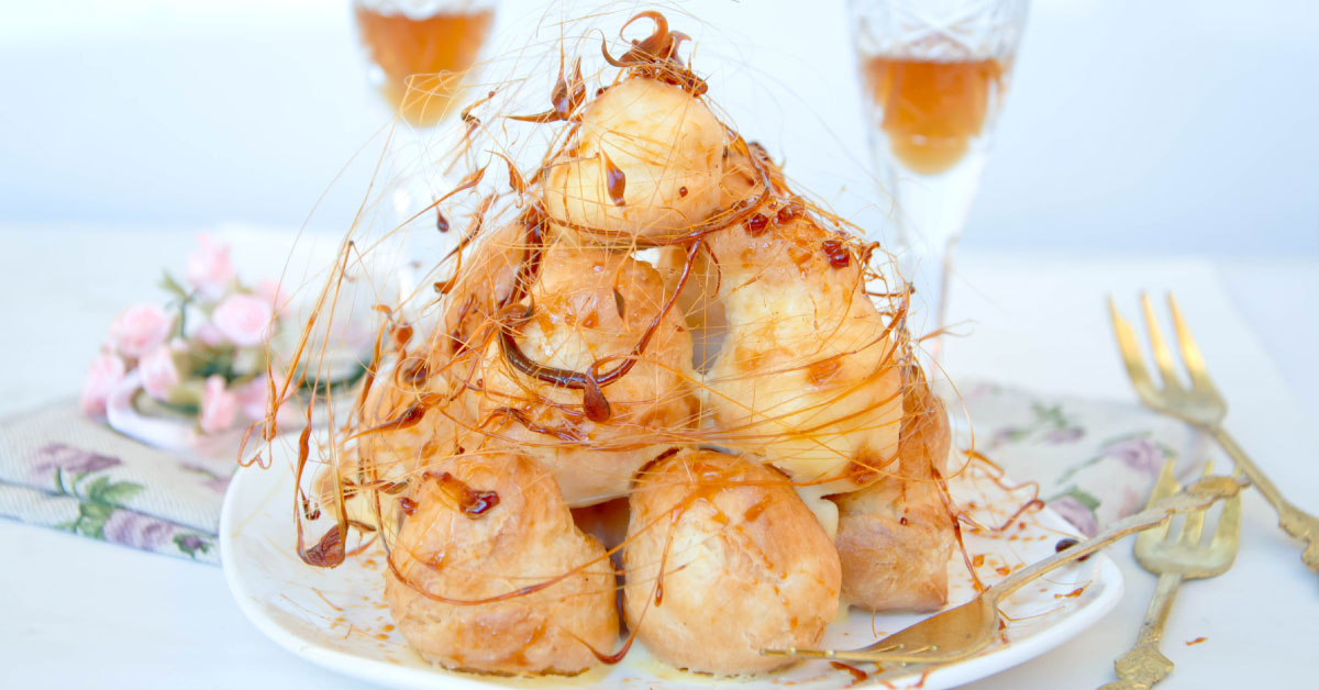 Croquembouche